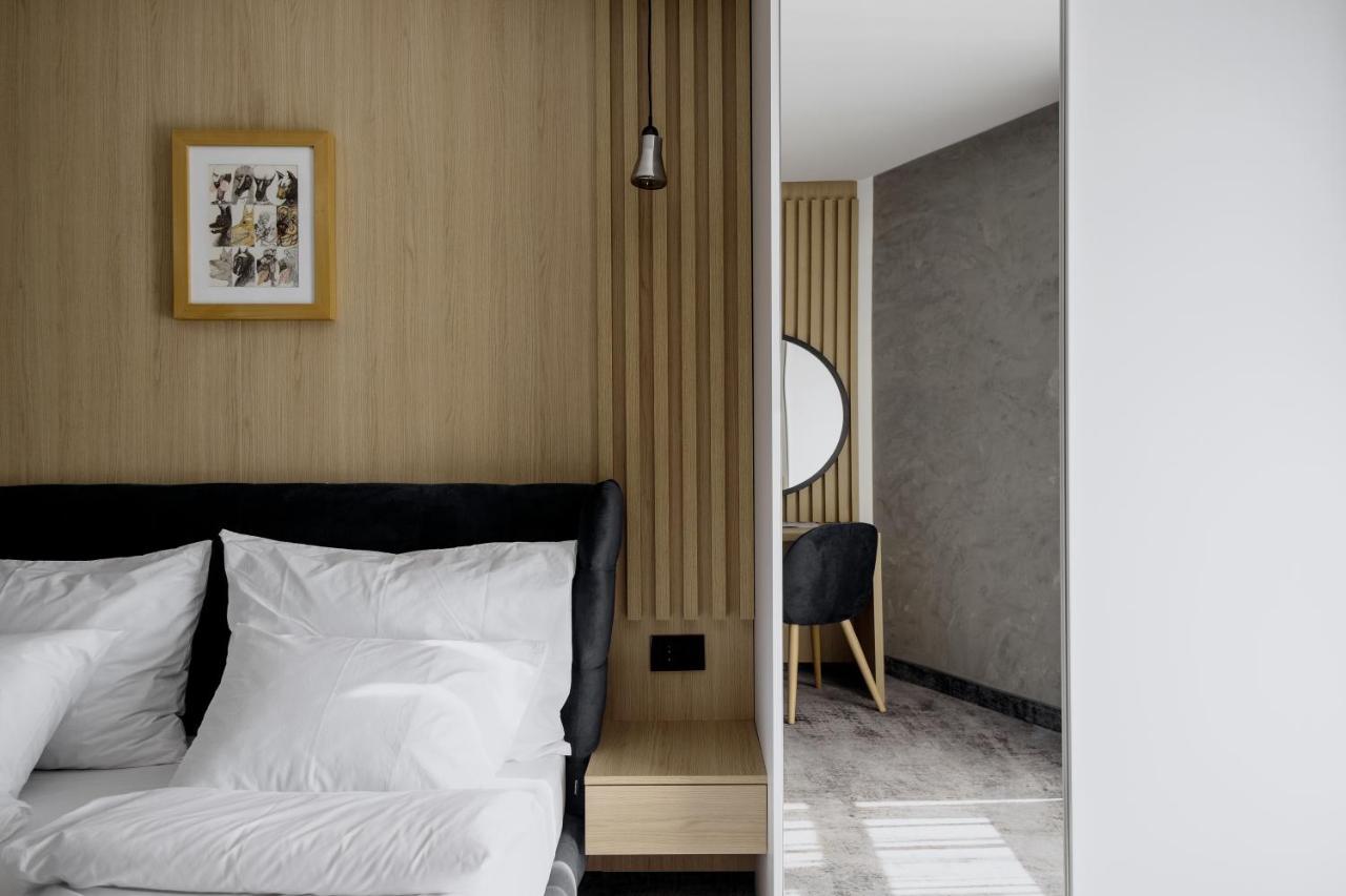 Boutique Macchiato Rooms 노비사드 외부 사진