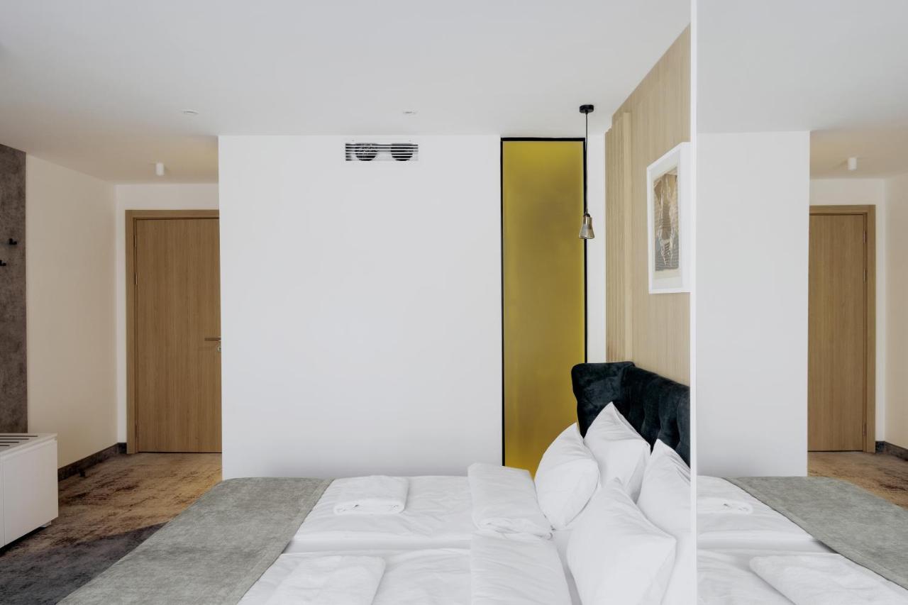 Boutique Macchiato Rooms 노비사드 외부 사진